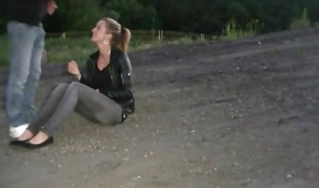 ナターシャ割り込みの彼女の彼氏のビデオゲーム弄 素人 巨乳 エロ