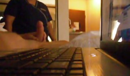 女性的な男性のストッキングやハイヒール av 素人