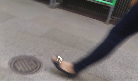 Blowjobセッション後のランチ 3p 素人